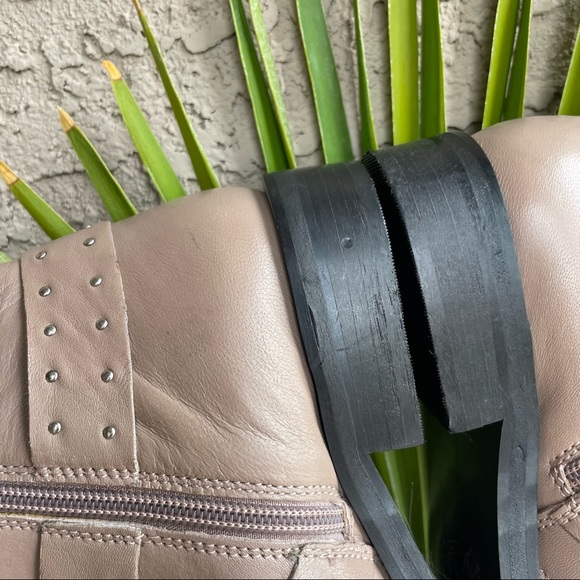 TOPSHOP NWOT Taupe Gray Tan Studded Buckle Amelia Paige Combat Boots Booties 40 - Picture 8 of 11